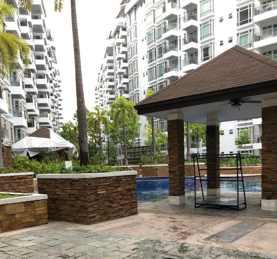 Ameer Condotel @ Parkside Villa Manila Exteriör bild